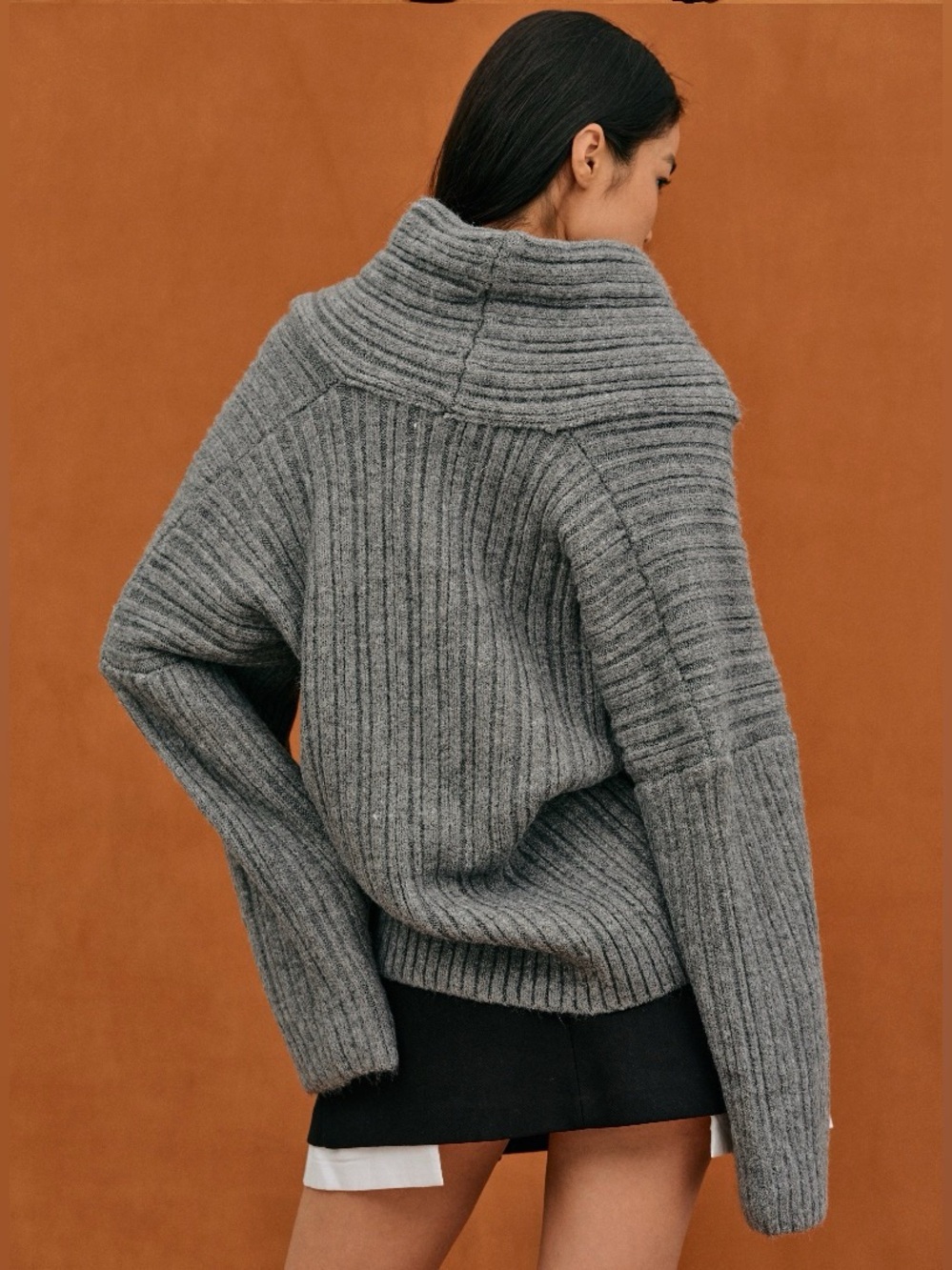 Becca oversized high roll knit pullover - Picture 4 of 4